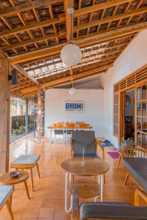 Bhumi Hostel Jogyakarta Zewnętrze zdjęcie
